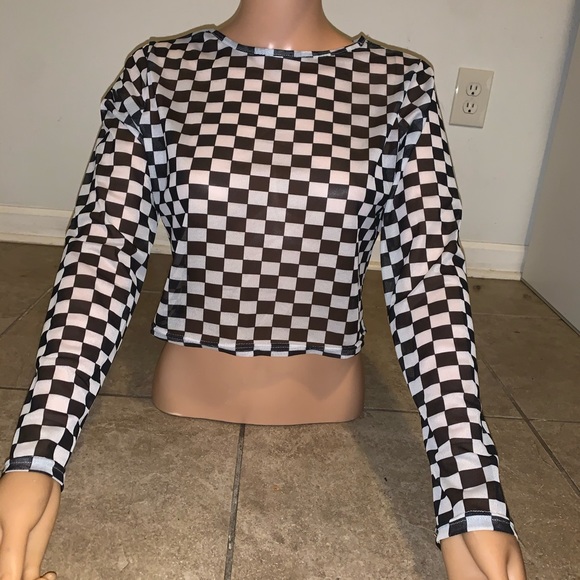 checkered mesh top